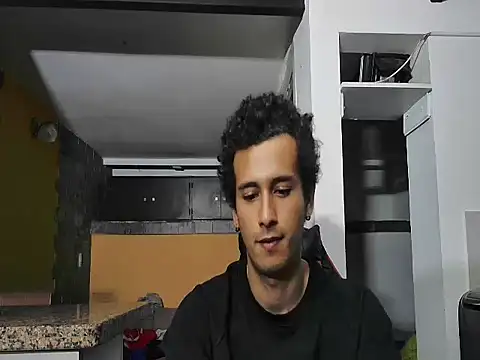 talktome4 online show from February 2026 02:43:02 AM