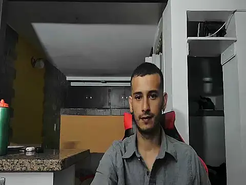 talktome4 online show from February 2026 12:41:01 AM