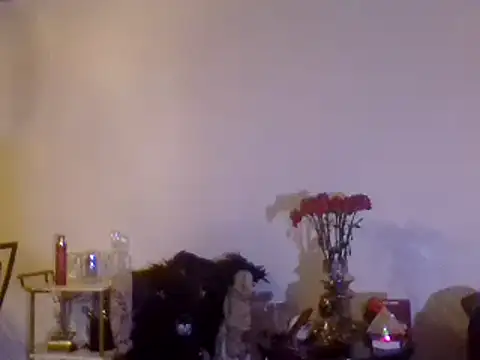 Snapshot of BlaqLadyRedlips chatting on January 2025 07:25:02 AM BlaqLadyRedlips online show from January 2025 07:25:02 AM