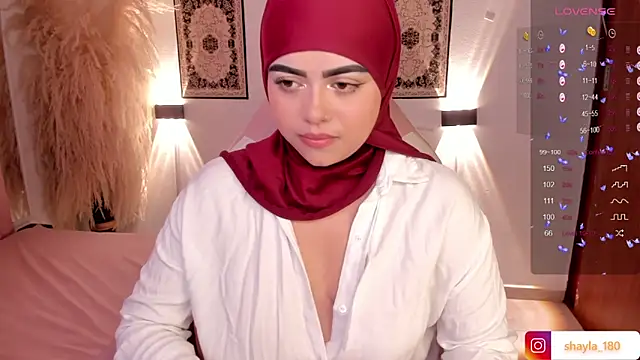 shayla 18 online show from February 2025 07:59:01 PM