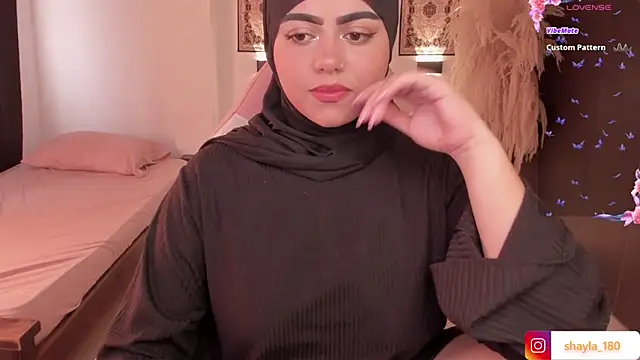 shayla 18 online show from March 2025 09:04:01 PM