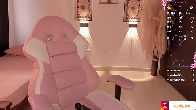 shayla 18 online show from March 2025 08:49:01 PM