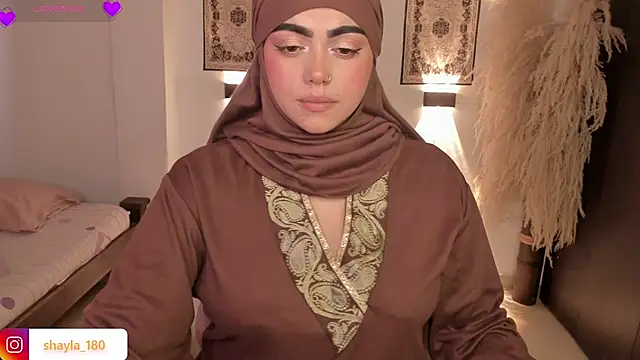 shayla 18 online show from May 2026 09:31:02 PM