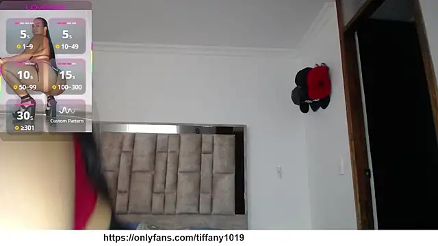 tiffany  pink online show from February 2026 07:10:01 PM