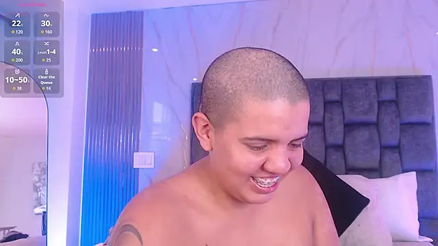 Snapshot of WildyTemping chatting on February 2026 07:43:01 PM WildyTemping online show from February 2026 07:43:01 PM