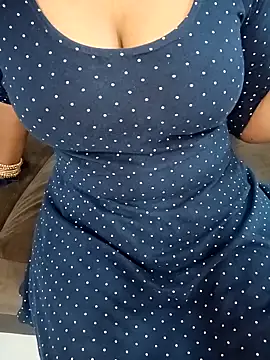 Mounika25 online show from February 2025 06:01:02 PM