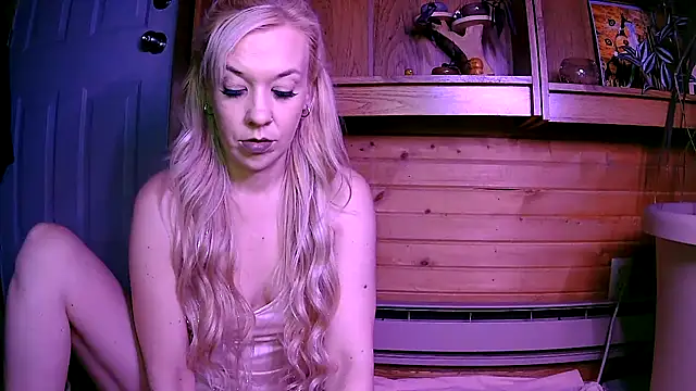 lyra rose online show from March 2025 05:36:01 AM