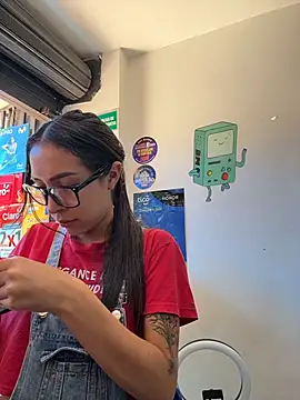  alabina  online show from February 2026 02:32:01 PM