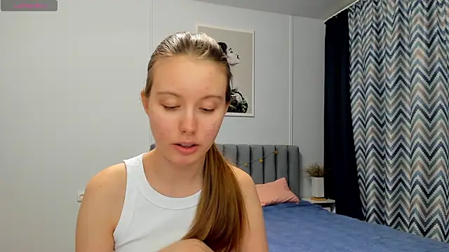 Peggy Beauty online show from December 2024 03:13:02 PM