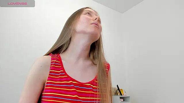 Peggy Beauty online show from April 2026 05:42:02 PM