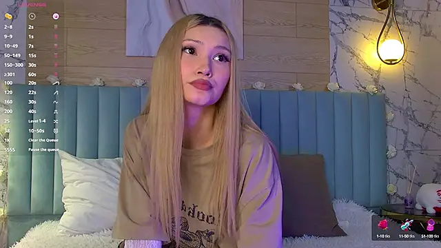 CarolReeves online show from February 2025 12:13:01 PM