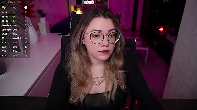 Snapshot of RemyCute chatting on January 2026 08:56:01 PM RemyCute online show from January 2026 08:56:01 PM