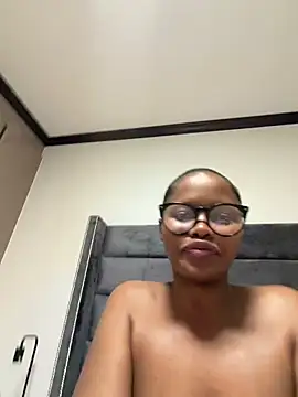 Snapshot of Neelo-Smith chatting on May 2026 07:44:01 PM Neelo-Smith online show from May 2026 07:44:01 PM
