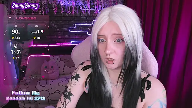 EmmyBunny online show from March 2025 04:12:01 PM