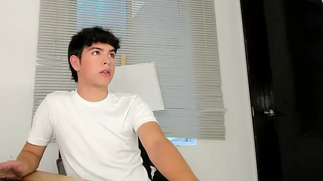 Blum icee online show from April 2026 07:11:02 PM