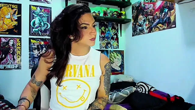 Snapshot of dariell_smokesexx chatting on May 2026 10:32:01 AM dariell smokesexx online show from May 2026 10:32:01 AM