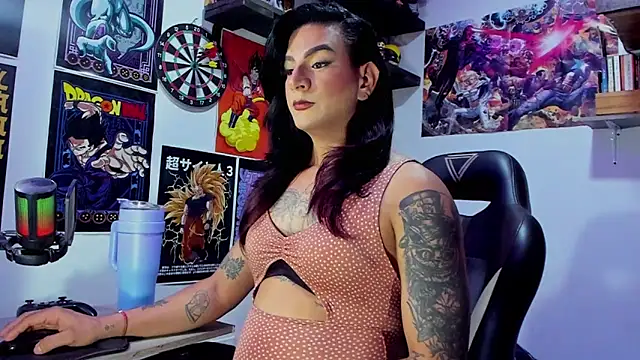 Snapshot of dariell_smokesexx chatting on June 2026 09:32:01 AM dariell smokesexx online show from June 2026 09:32:01 AM