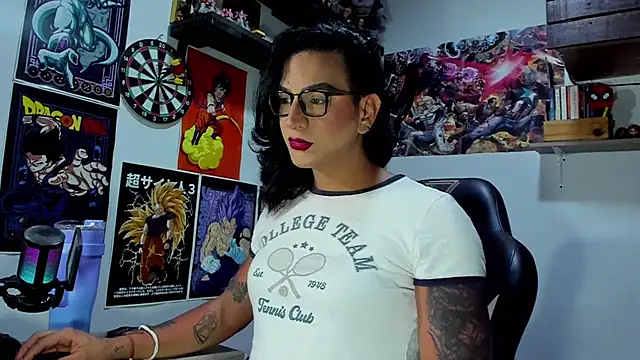 Snapshot of dariell_smokesexx chatting on June 2026 07:34:02 PM dariell smokesexx online show from June 2026 07:34:02 PM