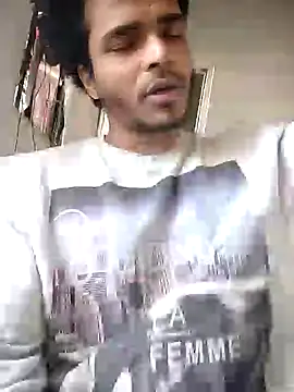 Snapshot of rounakhunk chatting on January 2025 06:36:02 AM rounakhunk online show from January 2025 06:36:02 AM