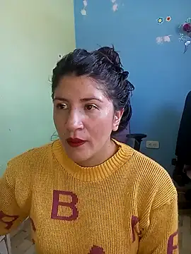 nammy  dirtyhott online show from December 2024 07:25:02 PM