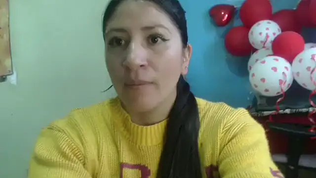 nammy  dirtyhott online show from February 2025 01:53:02 PM