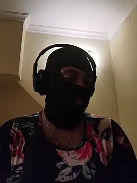 Snapshot of MRToyboyfun chatting on November 2025 02:24:02 PM MRToyboyfun online show from November 2025 02:24:02 PM