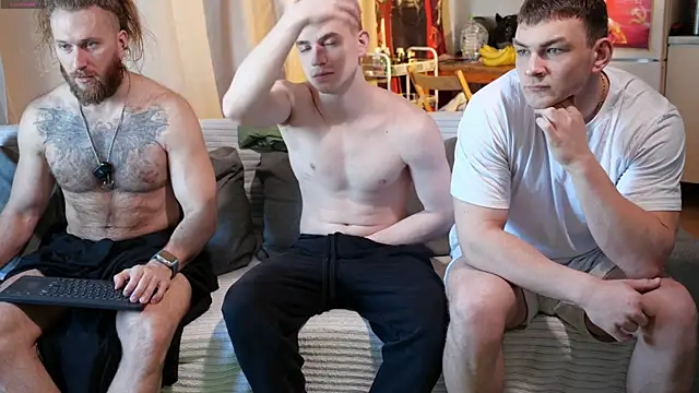 rusbigpaul online show from April 2026 06:18:02 AM