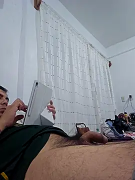 maximoveridio8801 online show from January 2026 04:48:02 AM