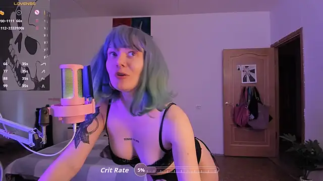 cyber whore  online show from September 2025 03:24:02 PM