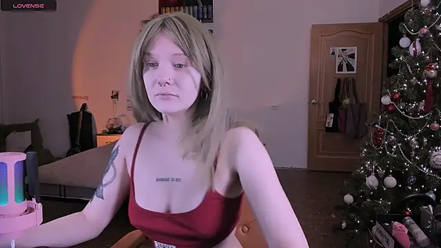 cyber whore  online show from February 2026 04:17:01 PM