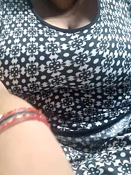 Snapshot of Seema_99 chatting on October 2025 12:57:02 PM Seema 99 online show from October 2025 12:57:02 PM