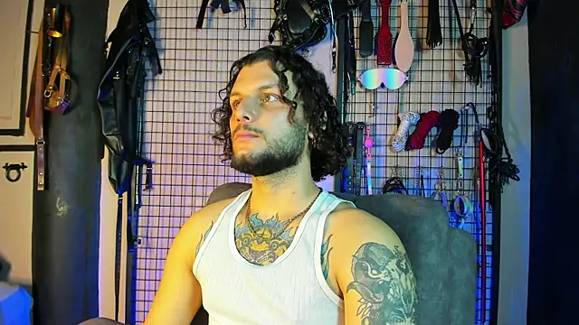 Twisted Fantasy online show from March 2025 04:30:02 AM