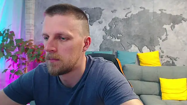 Snapshot of VikingChrisss chatting on May 2026 10:08:02 AM VikingChrisss online show from May 2026 10:08:02 AM