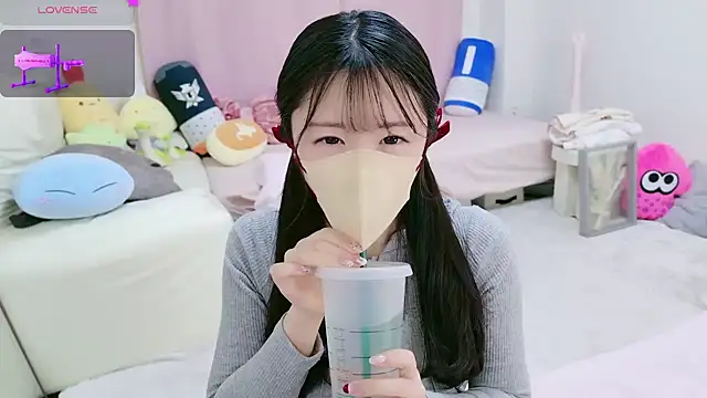 anchan  online show from February 2025 01:49:02 PM