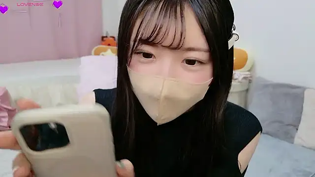 anchan  online show from November 2025 01:14:02 PM