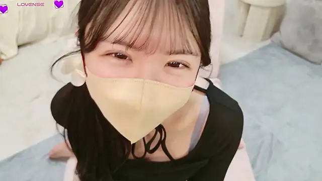 Snapshot of anchan_ chatting on May 2026 01:40:01 PM anchan online show from May 2026 01:40:01 PM