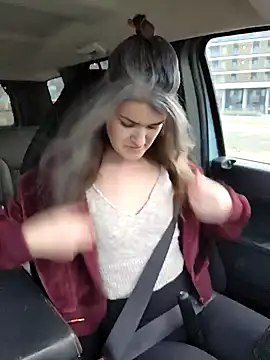 Snapshot of Lilmissvyx chatting on January 2025 04:22:01 PM Lilmissvyx online show from January 2025 04:22:01 PM