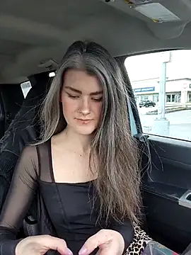 Snapshot of Lilmissvyx chatting on March 2025 03:25:02 PM Lilmissvyx online show from March 2025 03:25:02 PM