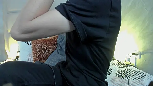 Hecatee 77 online show from February 2026 08:05:01 PM