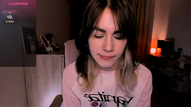 Snapshot of _selectrra chatting on March 2025 02:55:02 PM  selectrra online show from March 2025 02:55:02 PM