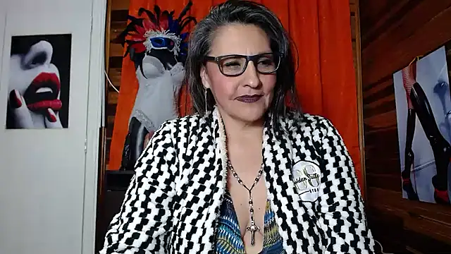 merlyna goldens online show from January 2025 09:19:02 AM