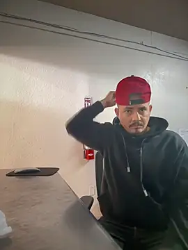 PeterGrandee online show from March 2025 05:54:02 PM