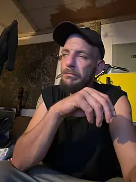 Snapshot of 420rickie420 chatting on December 2024 10:09:01 PM 420rickie420 online show from December 2024 10:09:01 PM