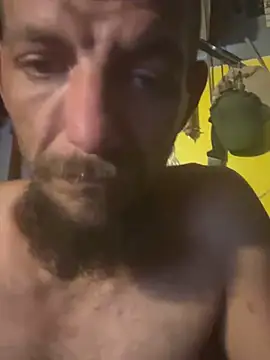 Snapshot of 420rickie420 chatting on March 2025 06:16:01 AM 420rickie420 online show from March 2025 06:16:01 AM