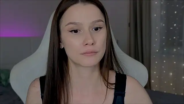 Madi soon online show from October 2025 06:27:02 PM
