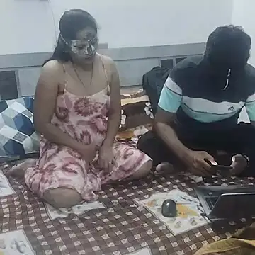 Snapshot of Harsh_Ankita_Couple chatting on November 2025 03:34:02 PM Harsh Ankita Couple online show from November 2025 03:34:02 PM