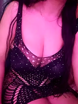 Zeina2024 online show from December 2025 06:34:01 PM