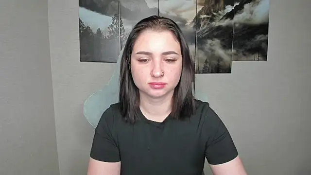 Snapshot of Sourr_Lollipop chatting on May 2026 12:37:01 AM Sourr Lollipop online show from May 2026 12:37:01 AM