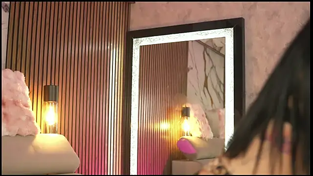 Snapshot of AmyBlair chatting on April 2026 05:41:02 PM AmyBlair online show from April 2026 05:41:02 PM