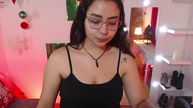  Kim  M online show from January 2026 01:03:01 PM